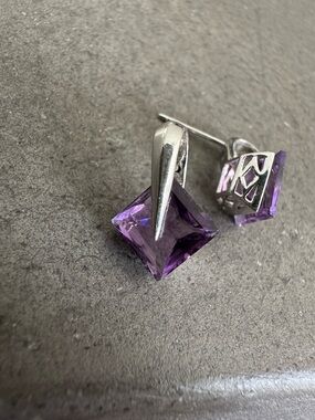 14k White Gold Amethyst Princess Cut Earrings